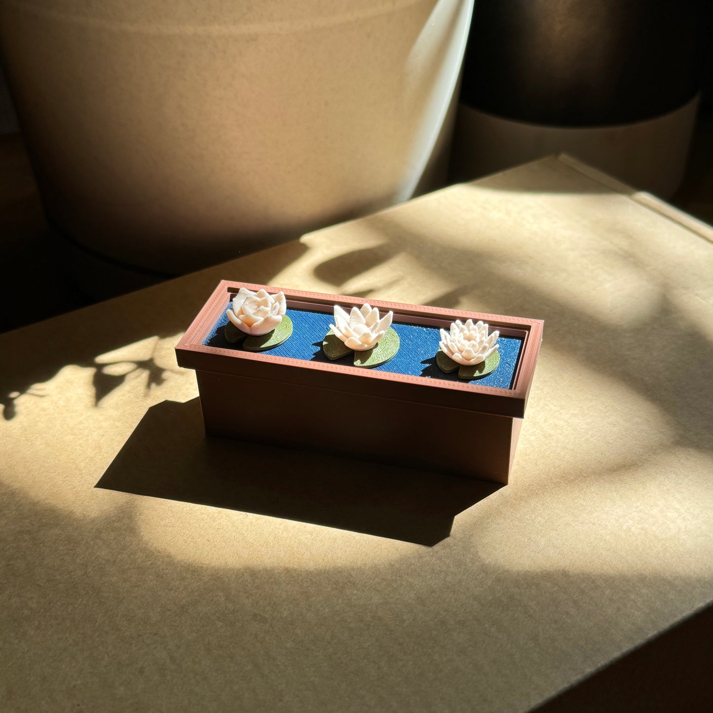 water lily planter