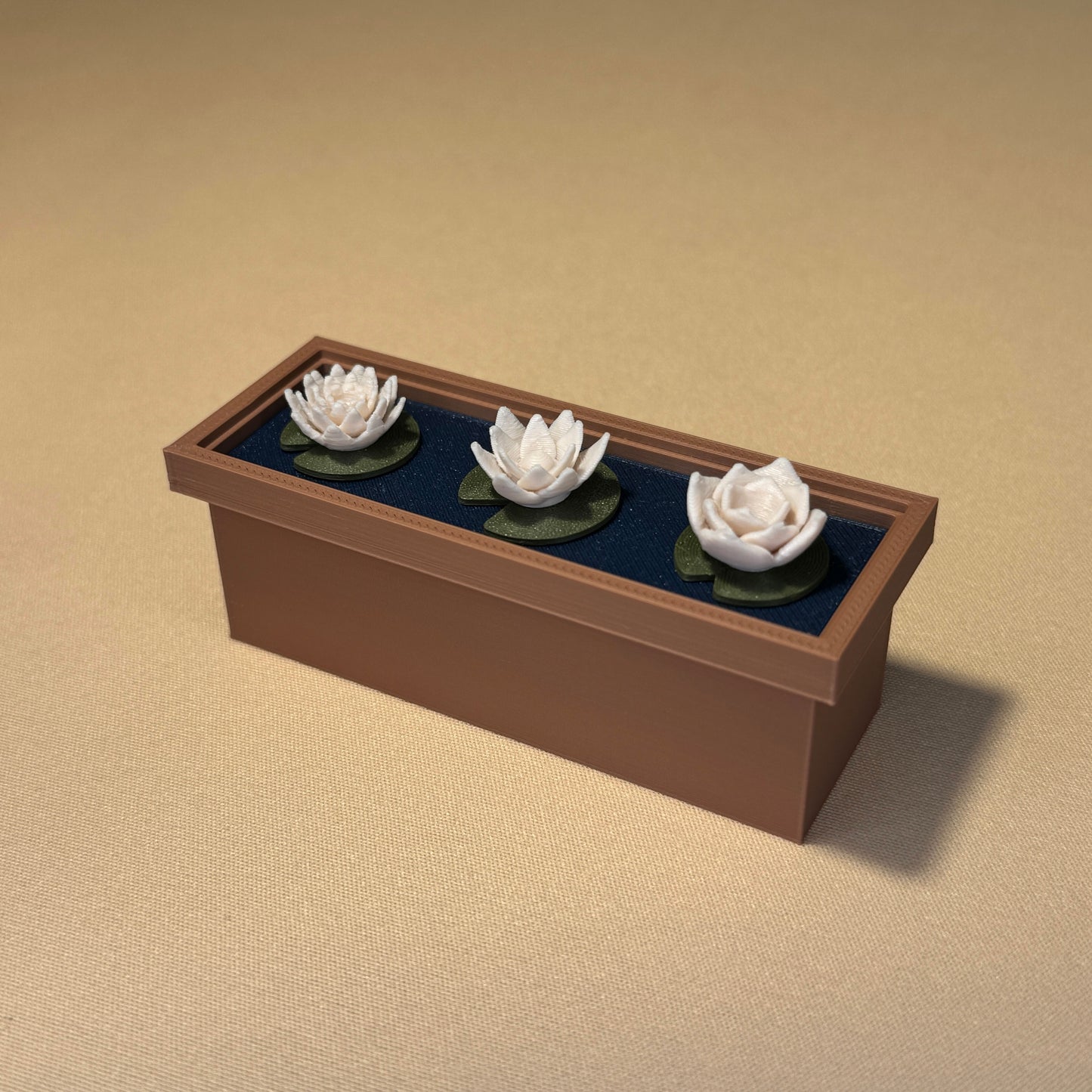 water lily planter